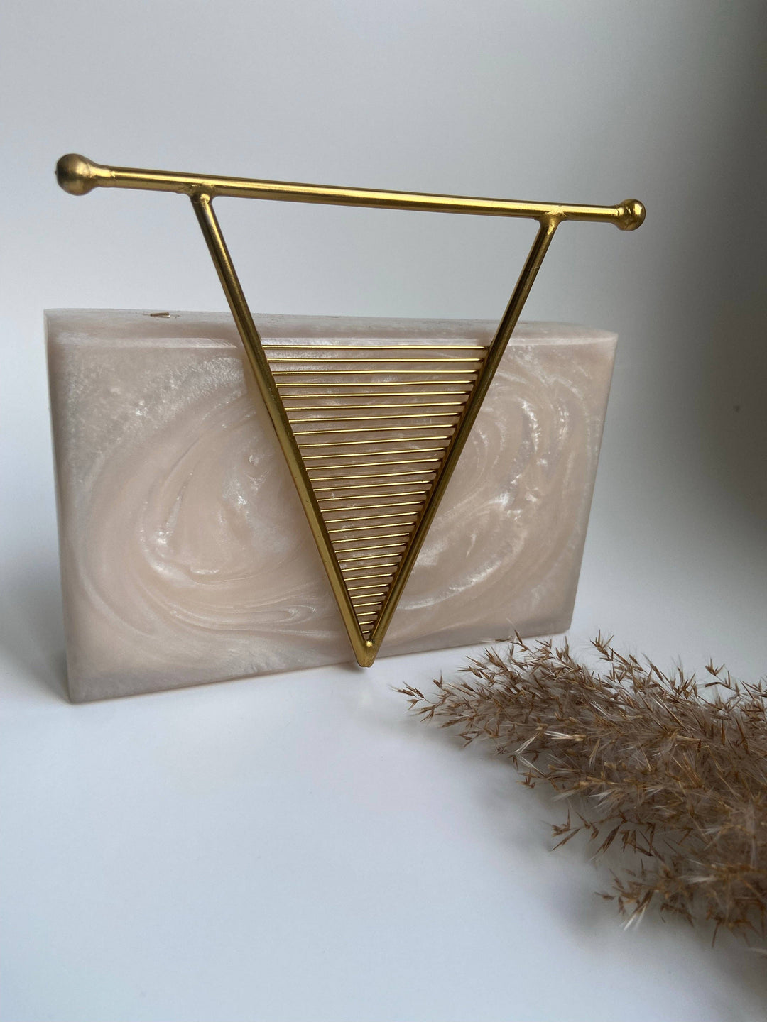 RITA Pearl Resin Clutch Bag