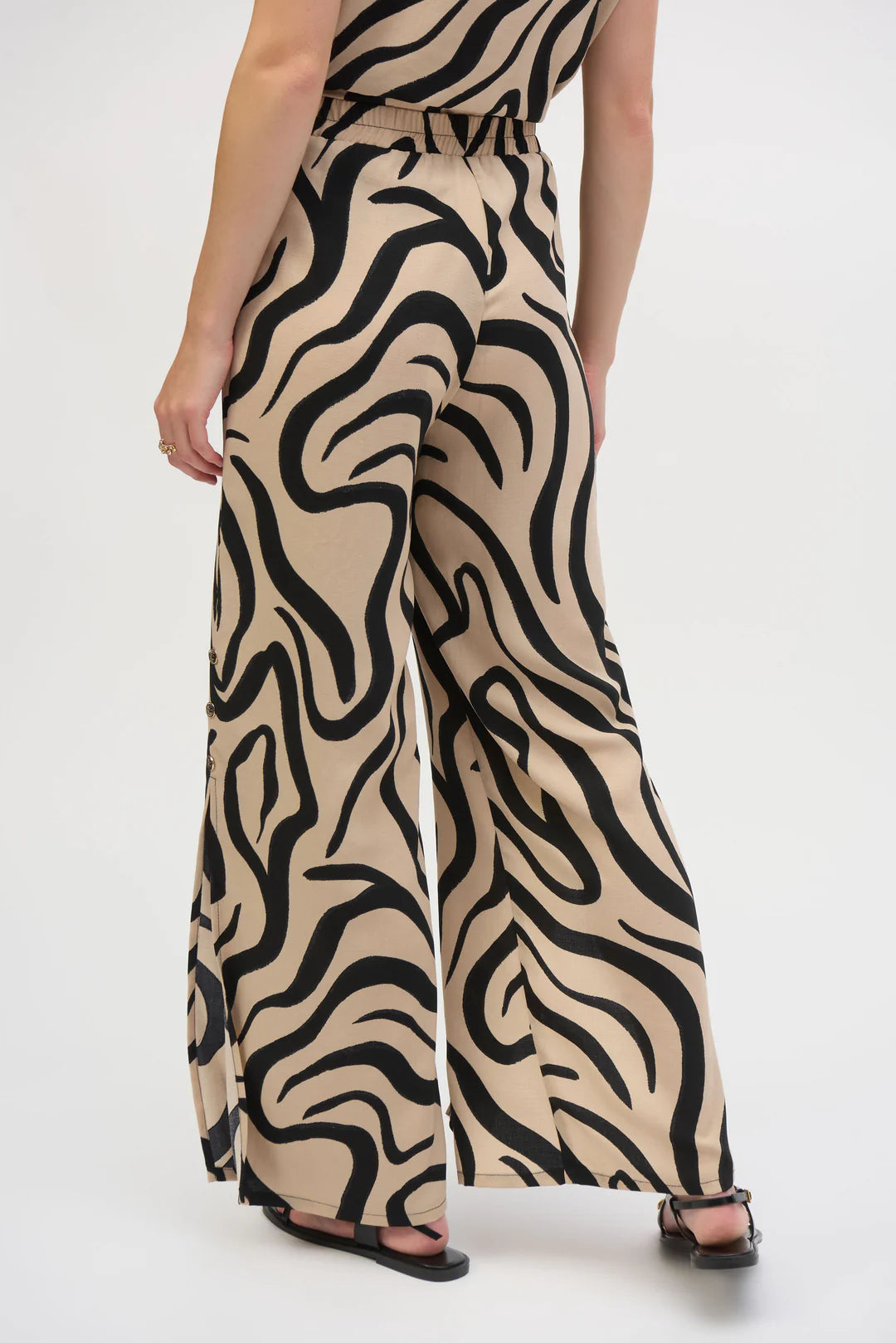 Abstract Print Wide Leg Pant