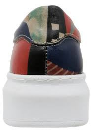 DoGo Sneakers - Relationships Design