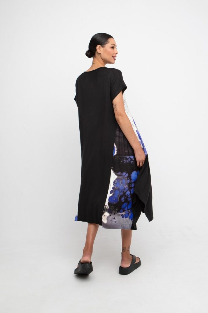 Blue Pebble Jersey Dress - by Ozai N Ku
