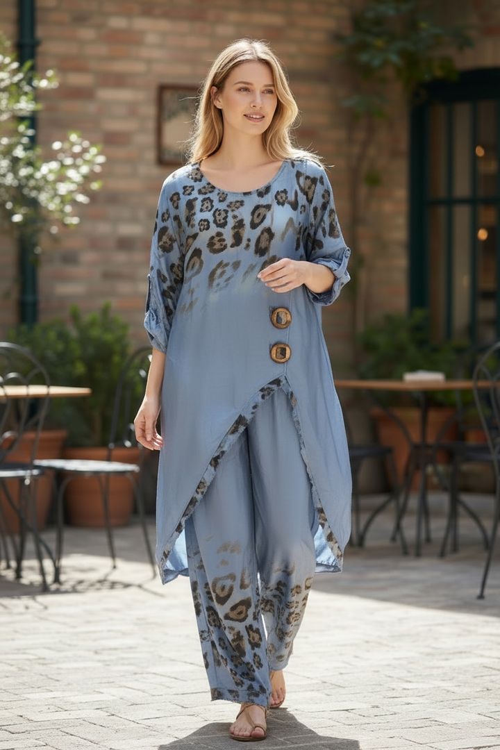 Blue Animal Print Wide Leg Pants - by Amorosa
